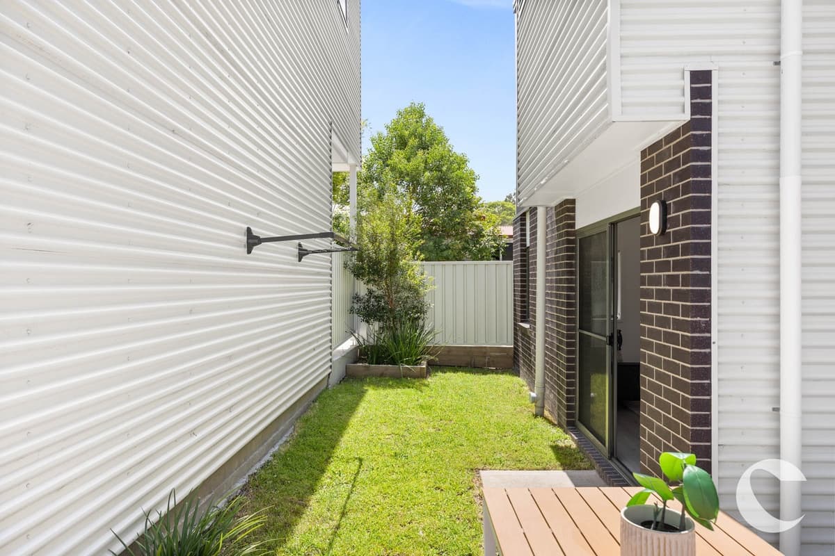 77 Jubilee Road, Elermore Vale, Elermore Vale - Thumbnail 2