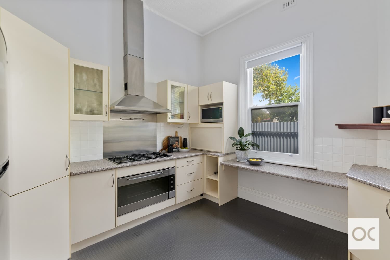 1402/5 Harbour Side Court, Biggera Waters QLD 4216, Mile End - Thumbnail 7