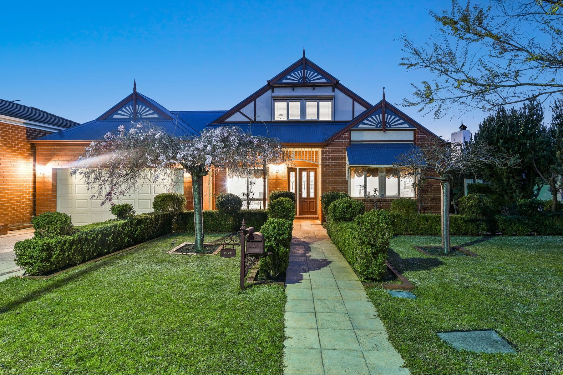 5 Julius Avenue, Dingley Village, VIC 3172, Dingley Village - Thumbnail 2