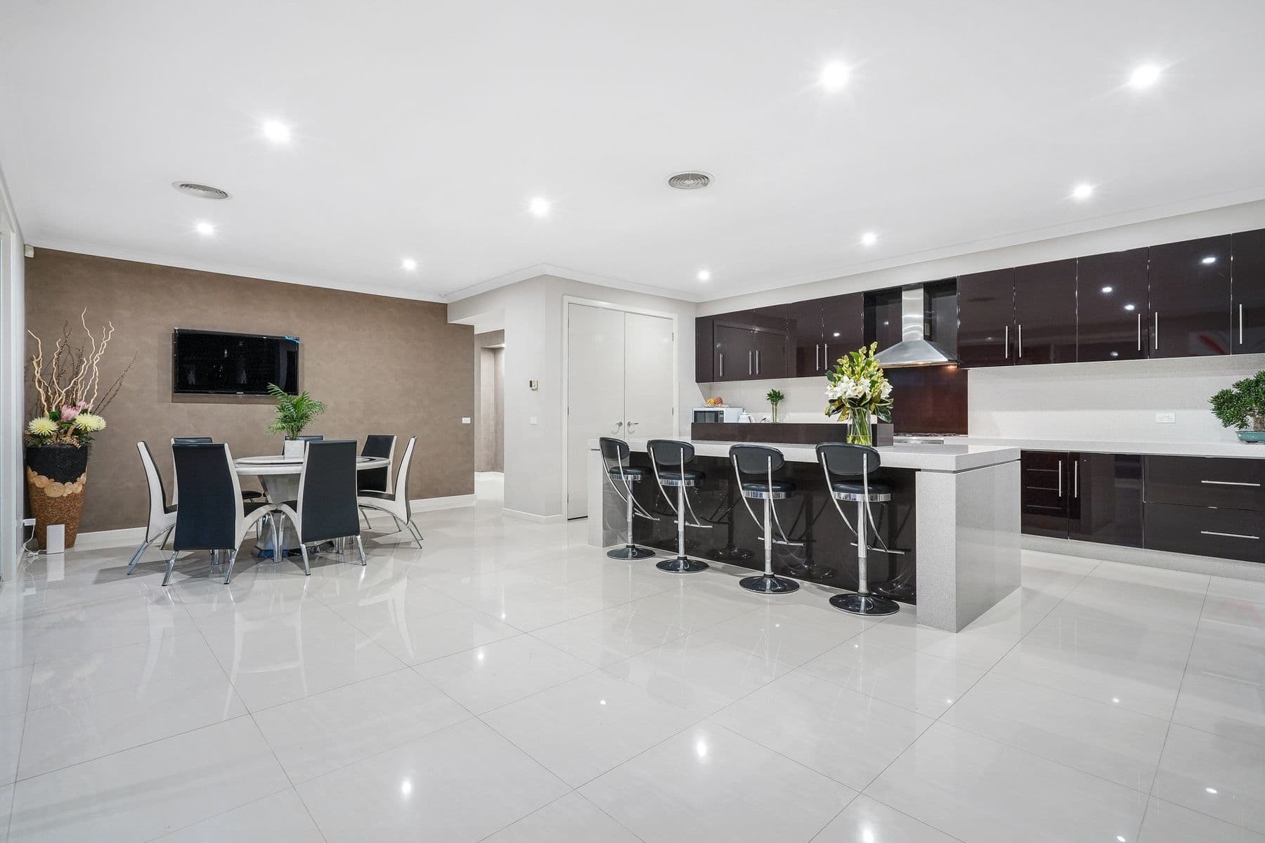17 Dodds Street, Springvale, VIC 3171, Springvale - Thumbnail 3