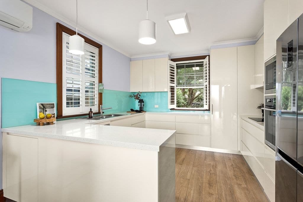 3 Eirene Avenue, Mangerton - Thumbnail 4