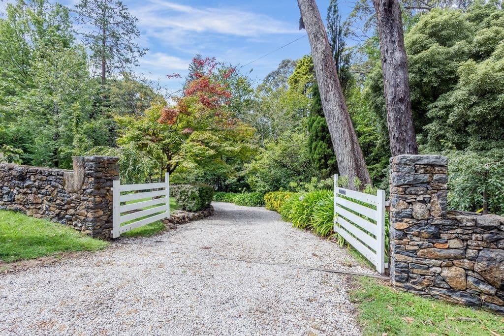17-21 Wynnes Rocks Road, Mount Wilson - Thumbnail 4