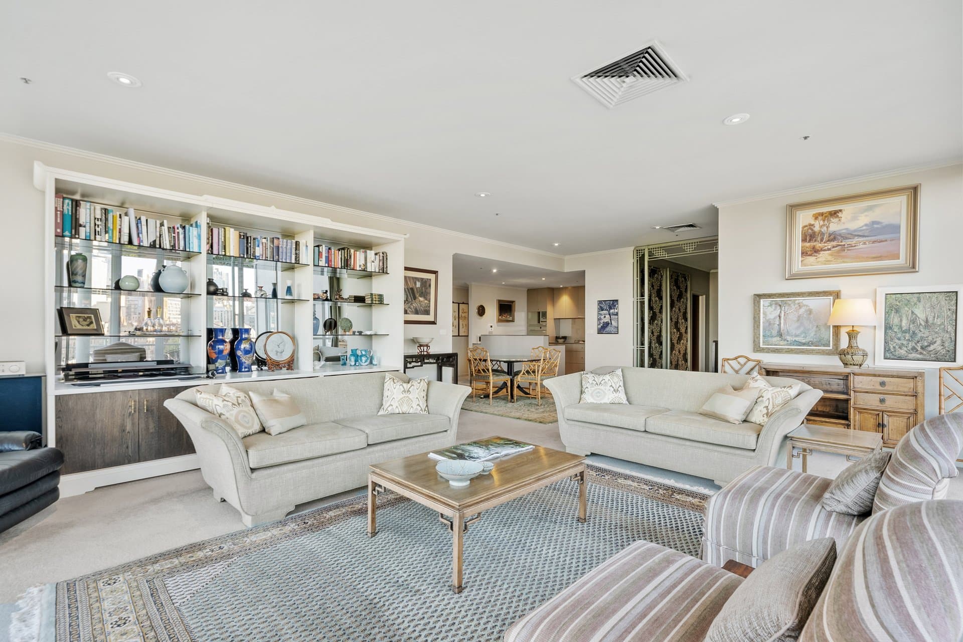 92/28 Southgate Avenue, Southbank - Thumbnail 3