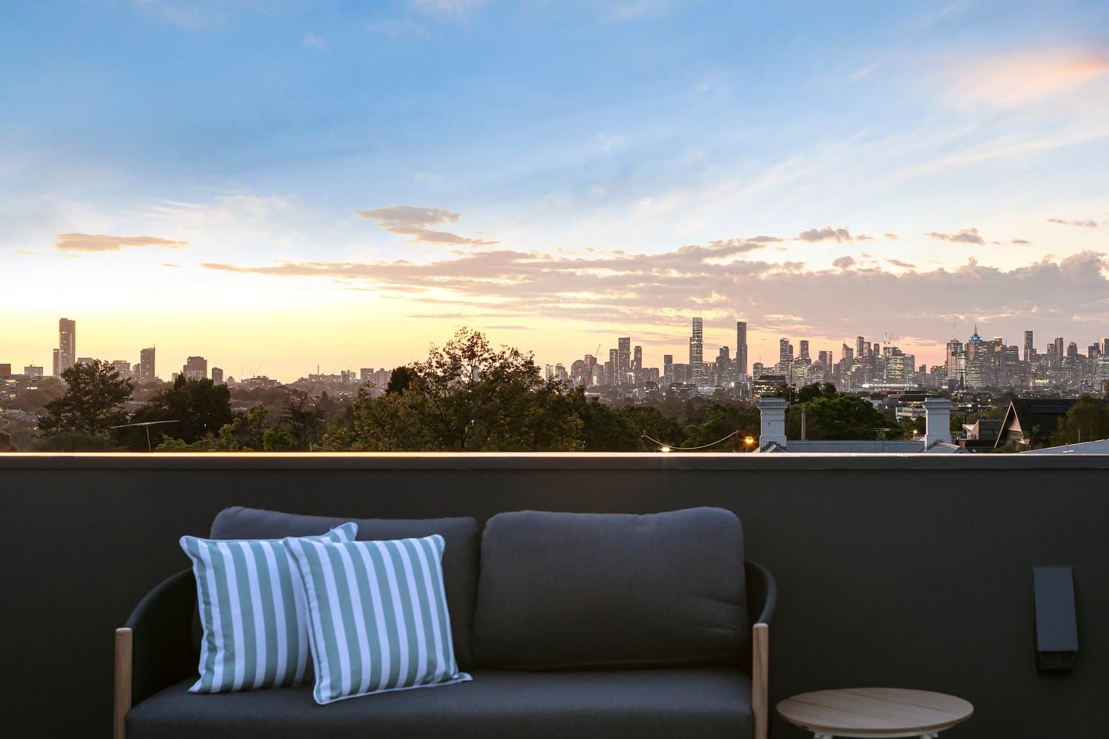 24 Glen Street, Hawthorn - Thumbnail 4