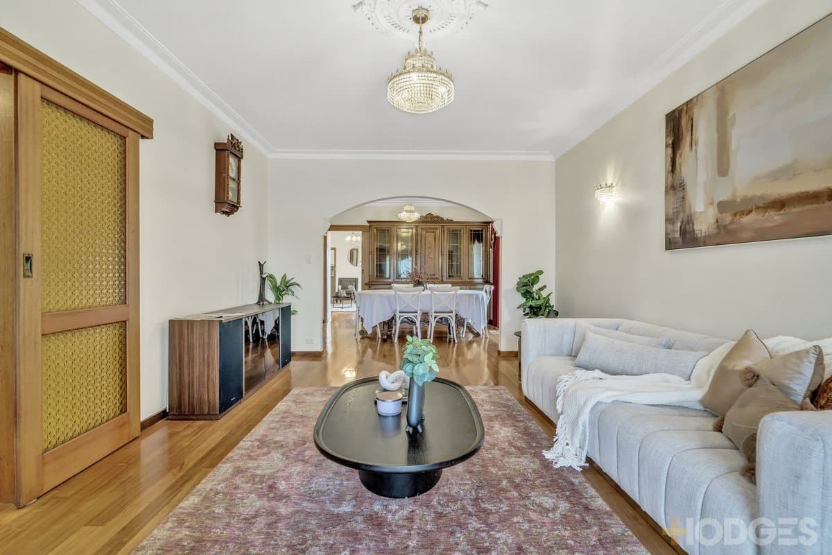 17 Dewrang Street, Cheltenham, VIC, 3192, Cheltenham - Thumbnail 3