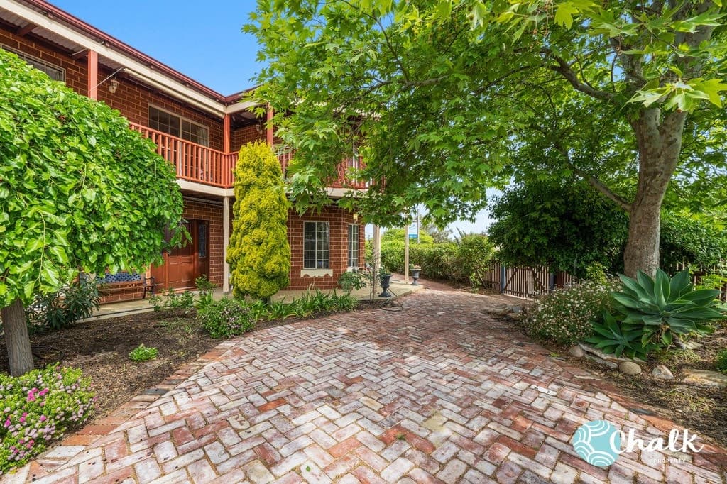 2 Smythe Street, Rockingham - Thumbnail 2