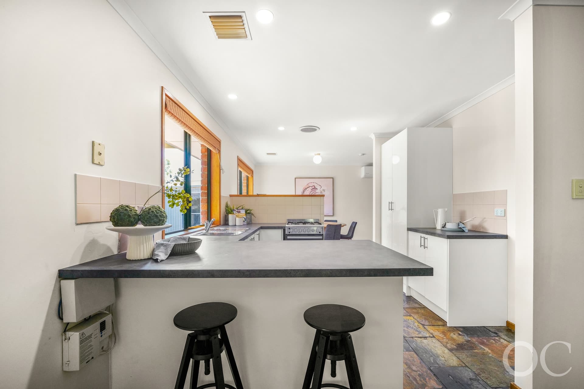 12 Tessier Court, Moana - Thumbnail 5