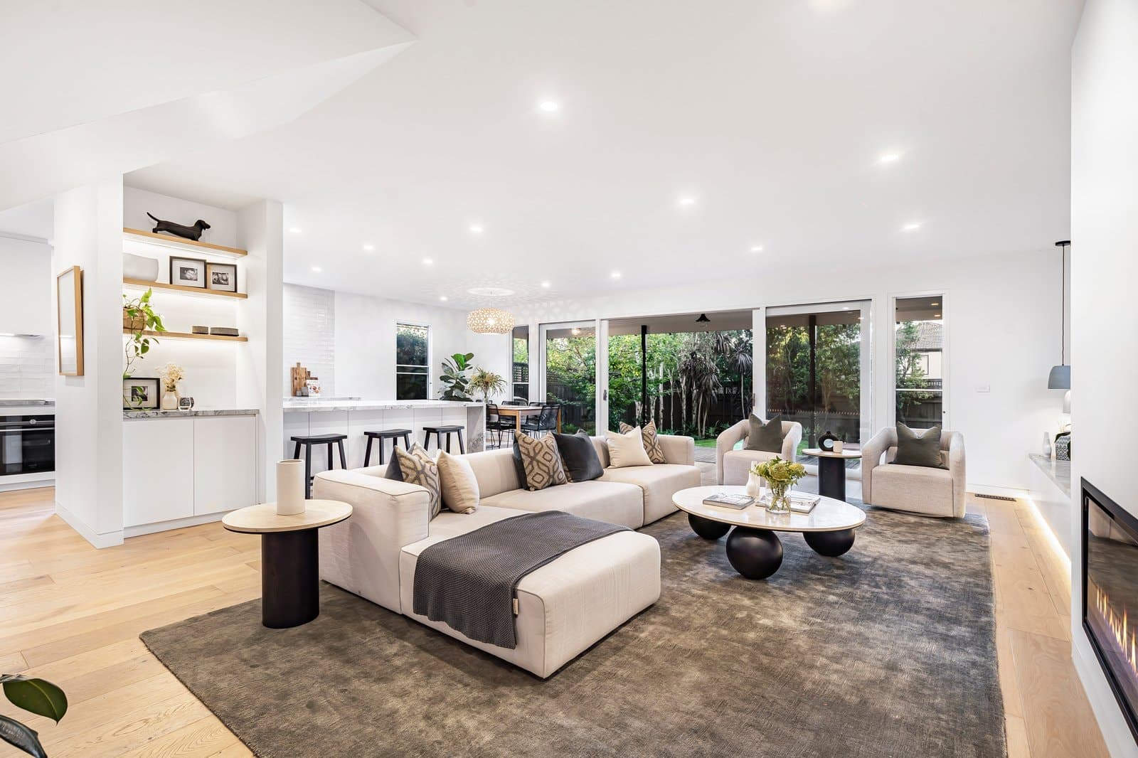 51 Leura Grove, Hawthorn East - Thumbnail 3