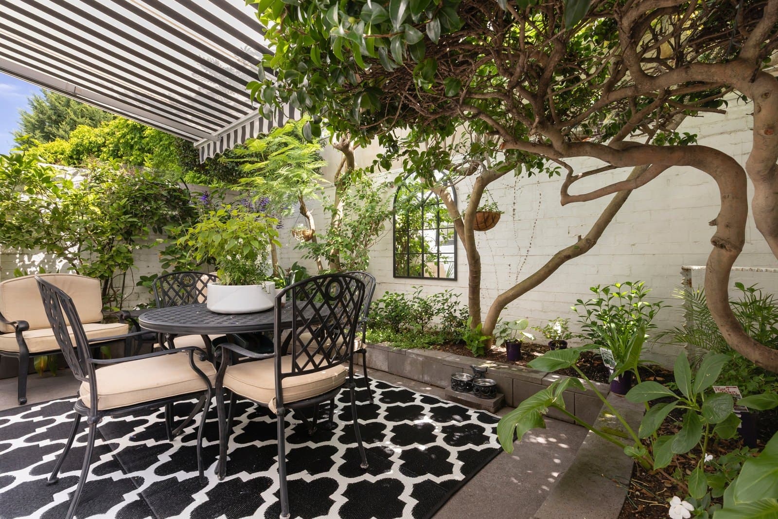 The Residence, 8 Devorgilla Avenue, Toorak - Thumbnail 7