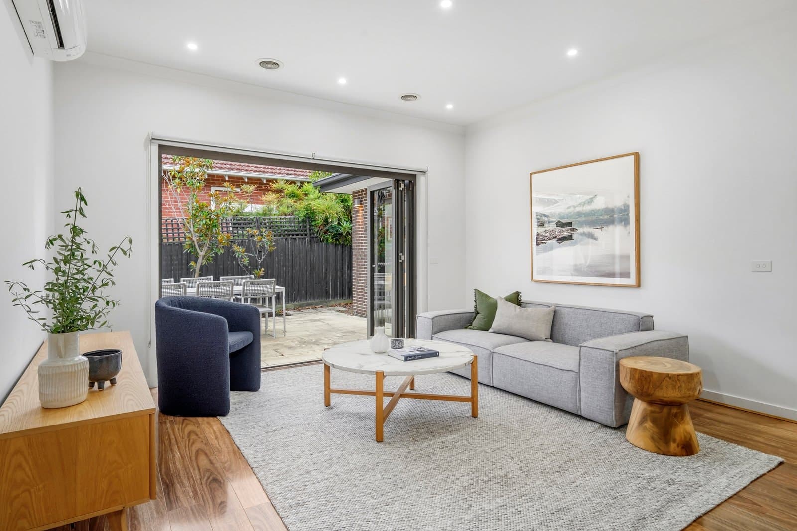 1/27 Glyndon Road, Camberwell - Thumbnail 2