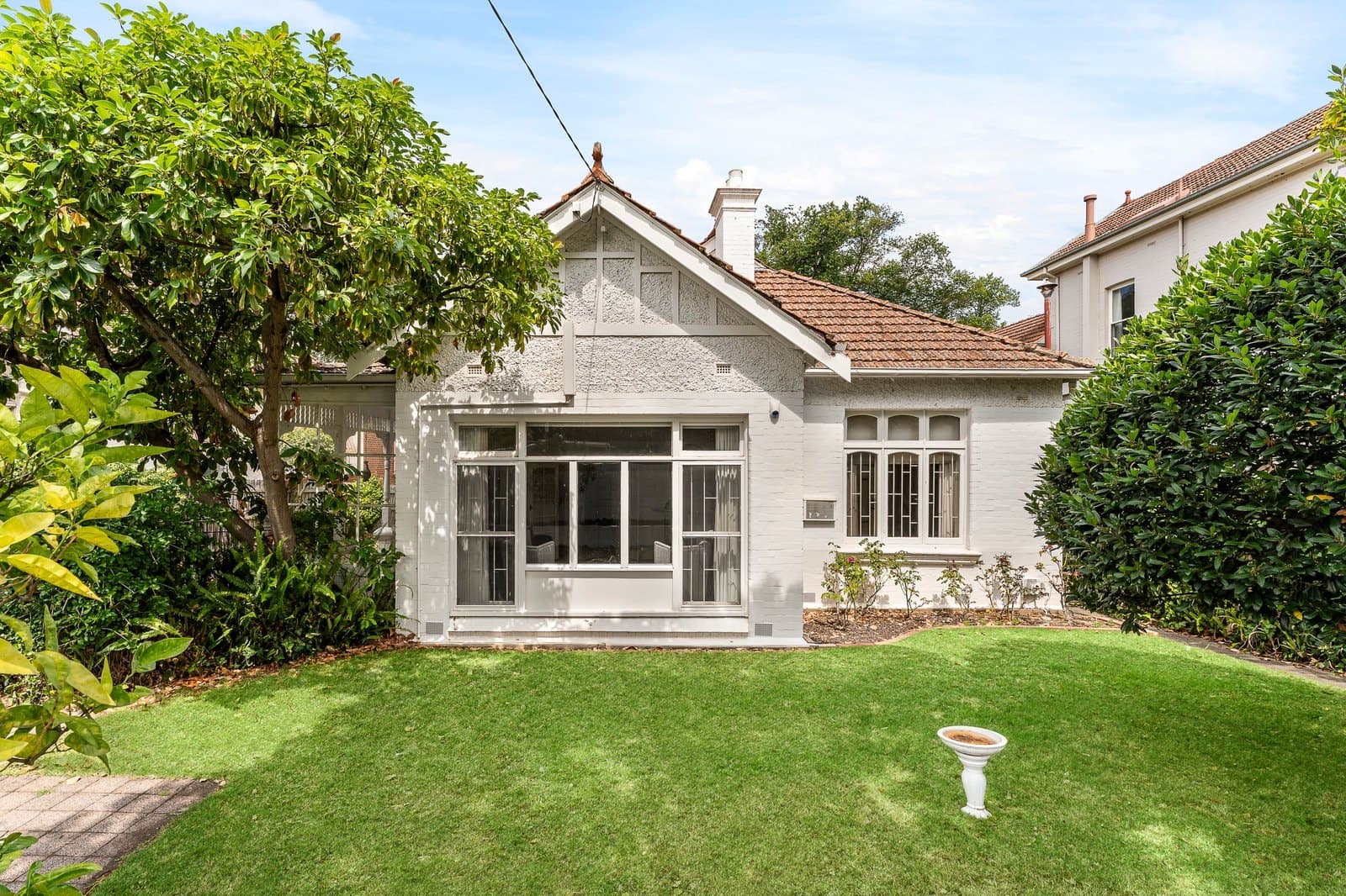 22 Millicent Avenue, Toorak - Thumbnail 3