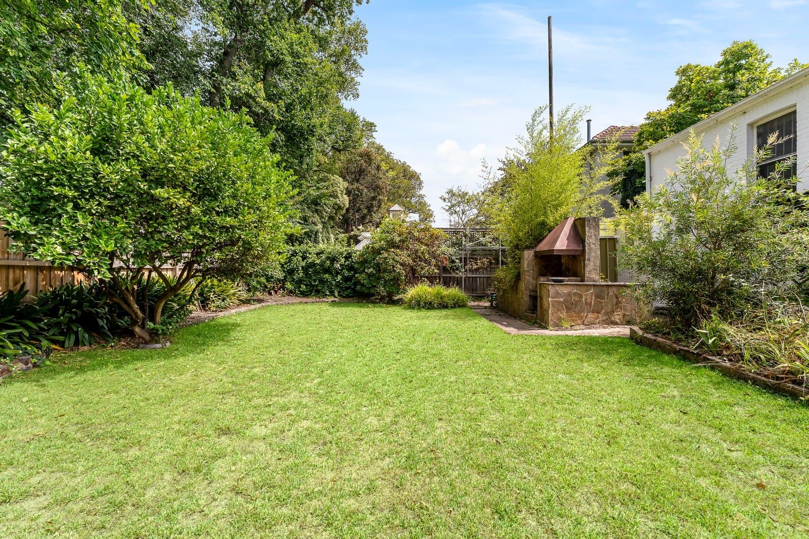 22 Millicent Avenue, Toorak - Thumbnail 4