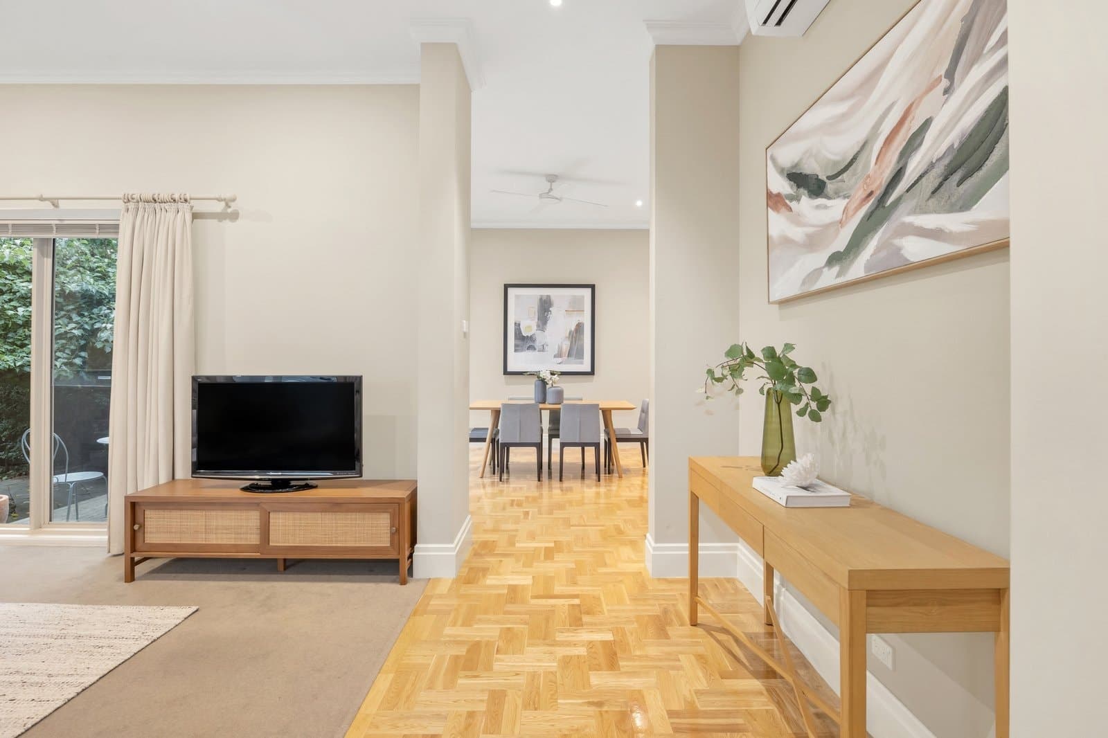 2/1 Glenluss Street, Balwyn - Thumbnail 3