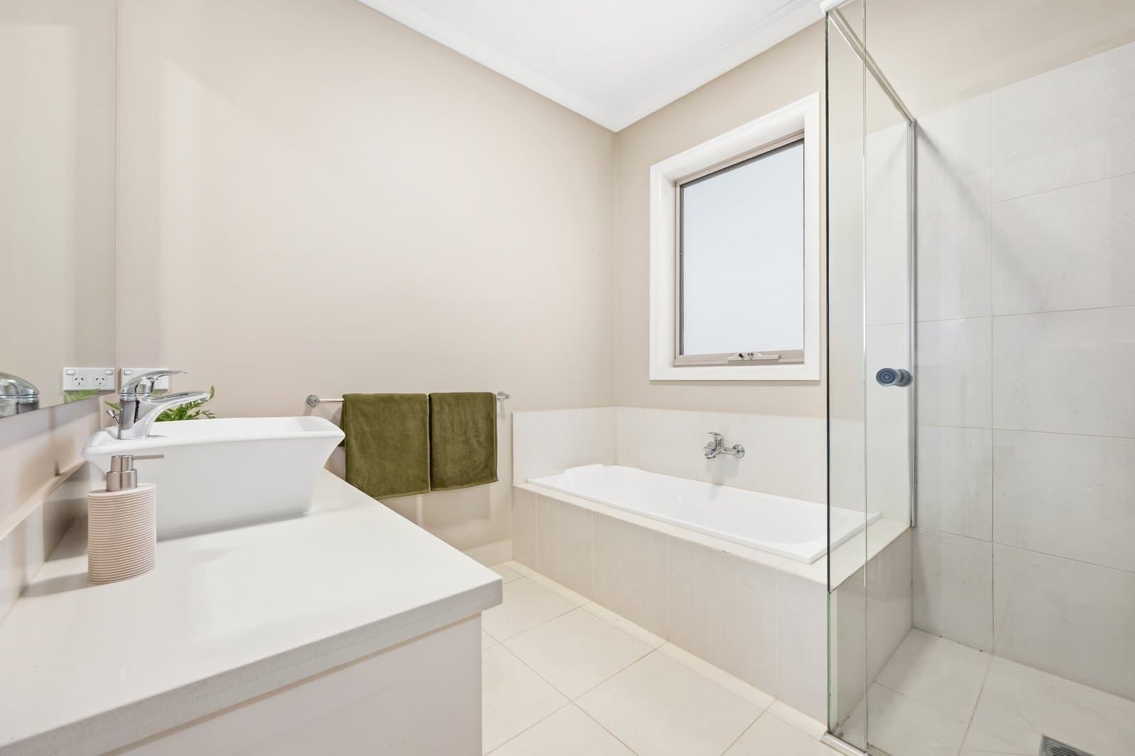 2/1 Glenluss Street, Balwyn - Thumbnail 7