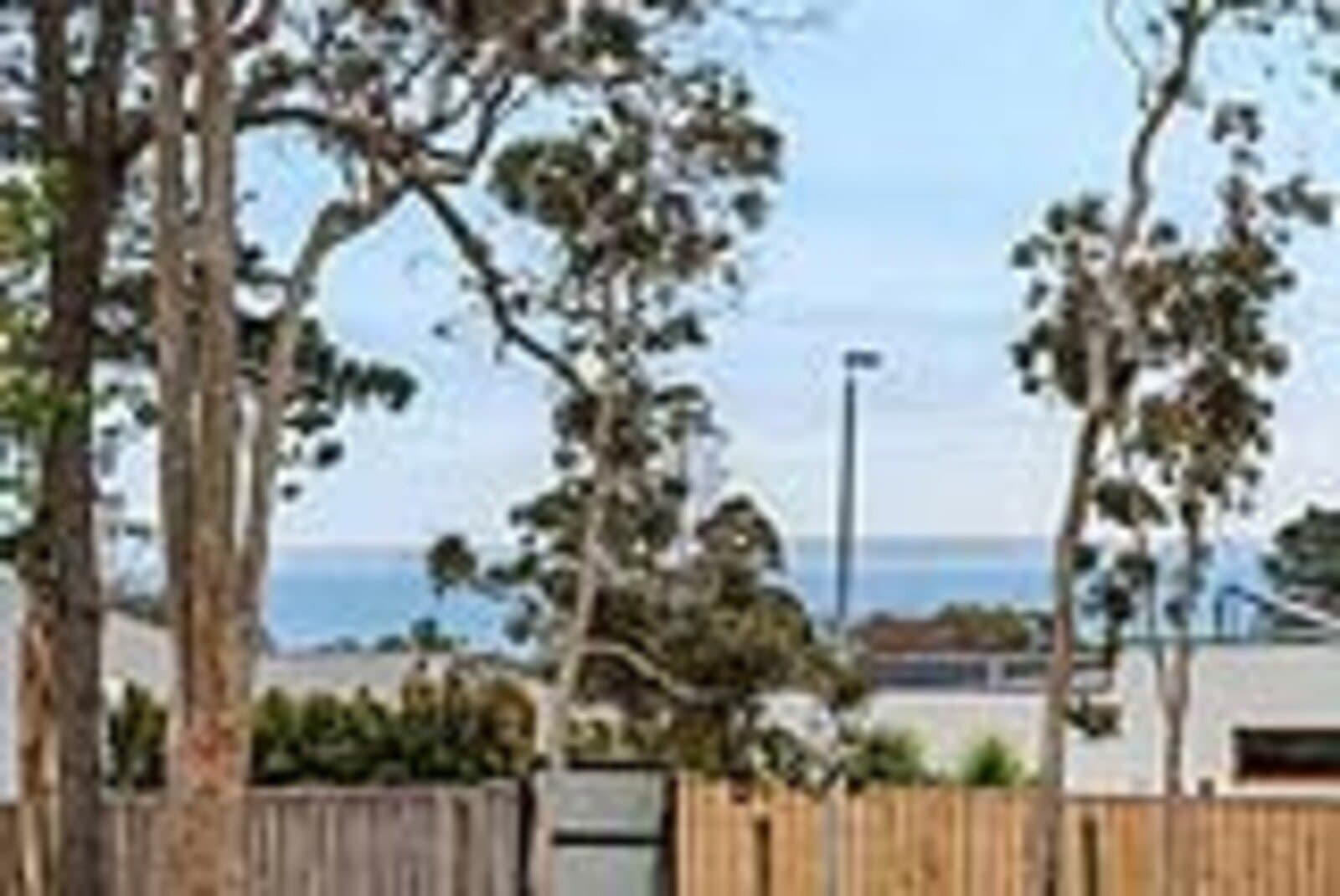 71 Tower Road, Mount Eliza - Thumbnail 3