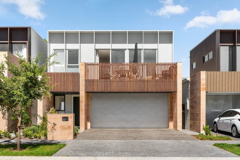 72 Lomandra Avenue, Glenside - Image 1