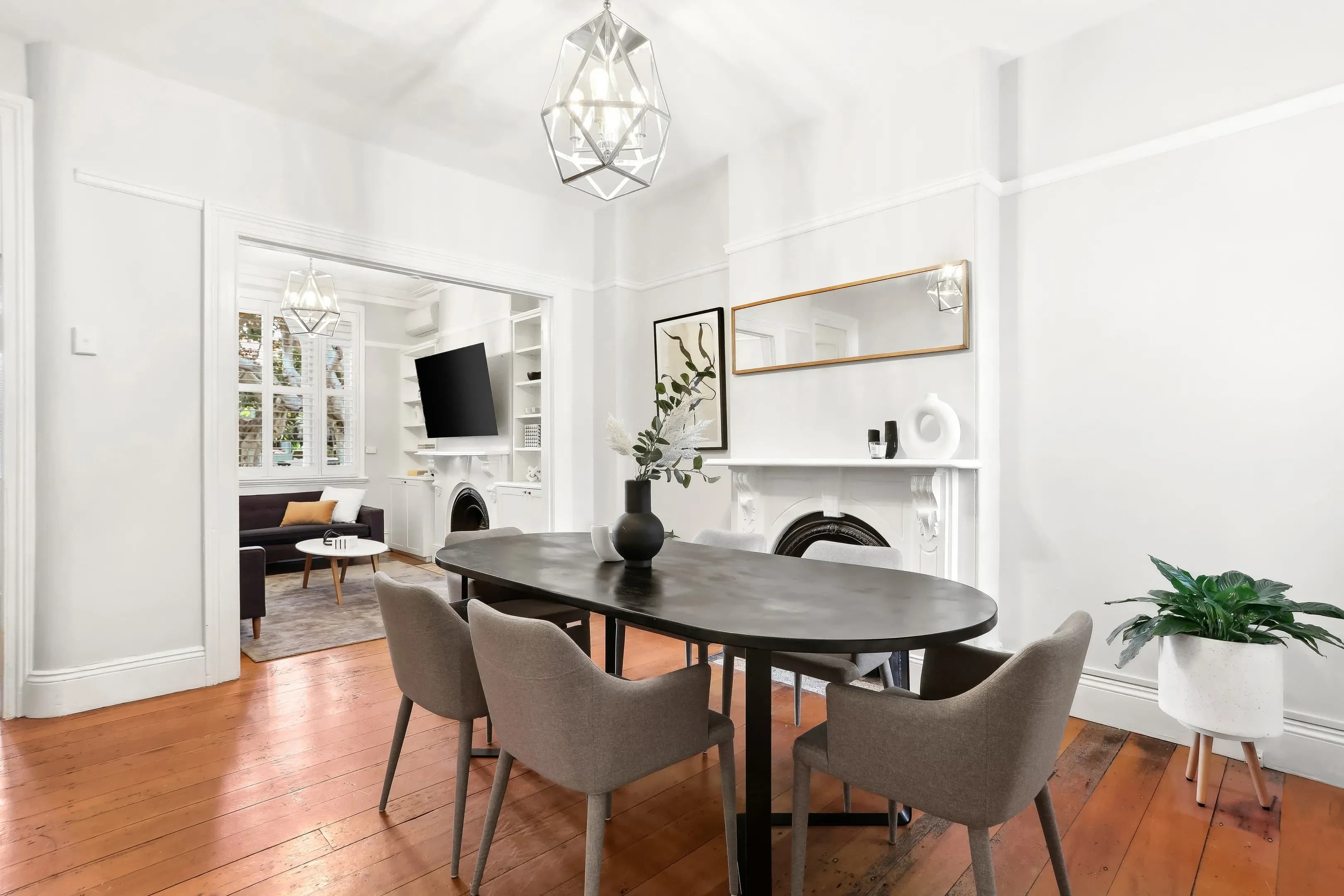 21 Brisbane Street, Bondi Junction NSW 2022, Bondi Junction - Thumbnail 2