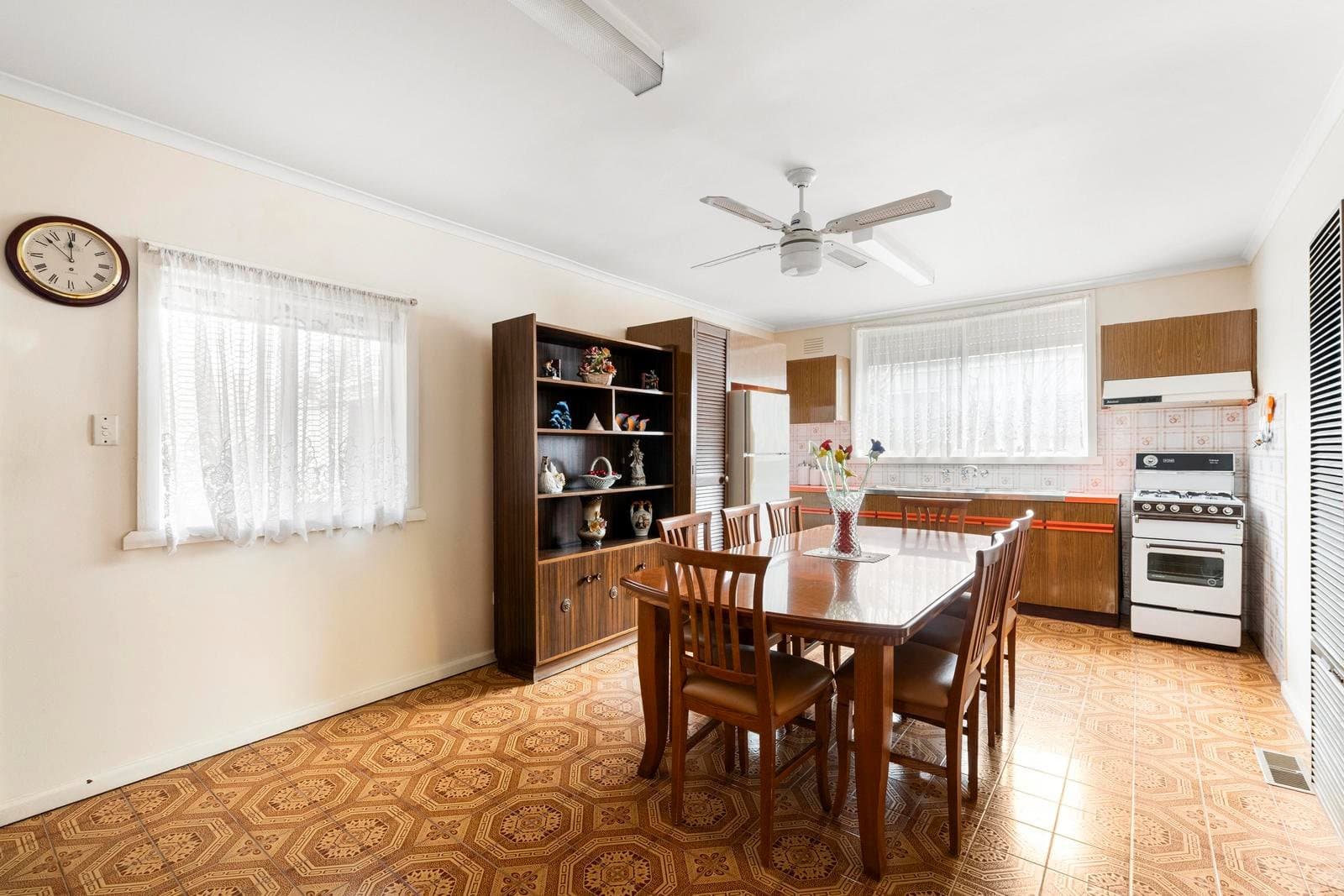 74 The Avenue, Coburg VIC 3058, Coburg - Thumbnail 2
