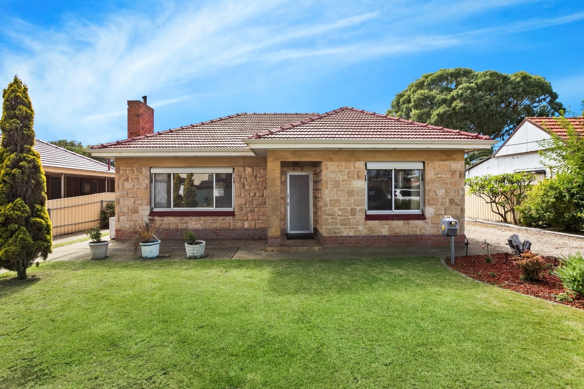 26 Wilson Court, Grange - Thumbnail 2