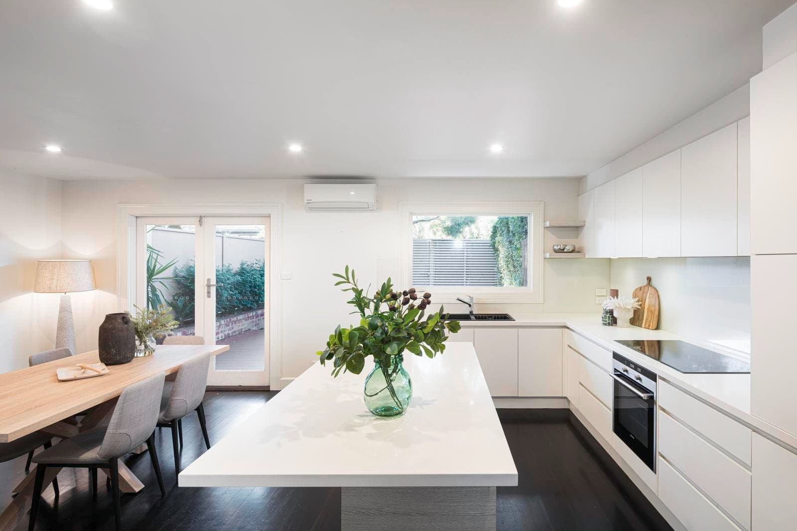 18 Eglinton Street, Moonee Ponds VIC 3039, Moonee Ponds - Thumbnail 3