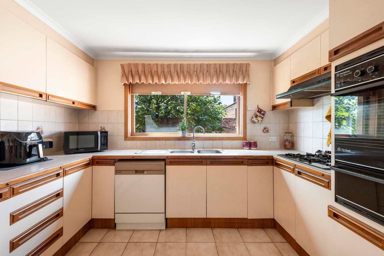 36 Hawthorn Street, Coburg VIC 3058, Coburg - Thumbnail 5