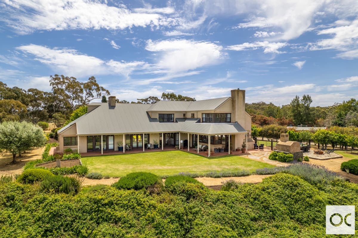 373 Chapel Hill Road, Blewitt Springs - Thumbnail 2