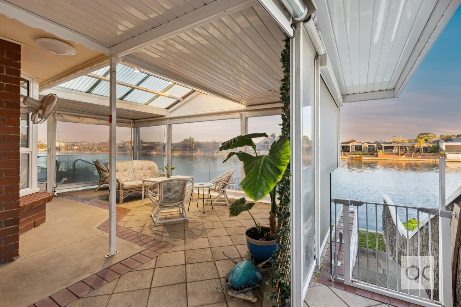 8/8 Hansen Court, West Lakes Shore - Thumbnail 5