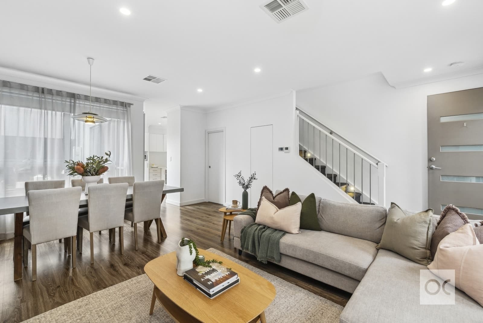 16 Arabella Court, Marden - Thumbnail 2