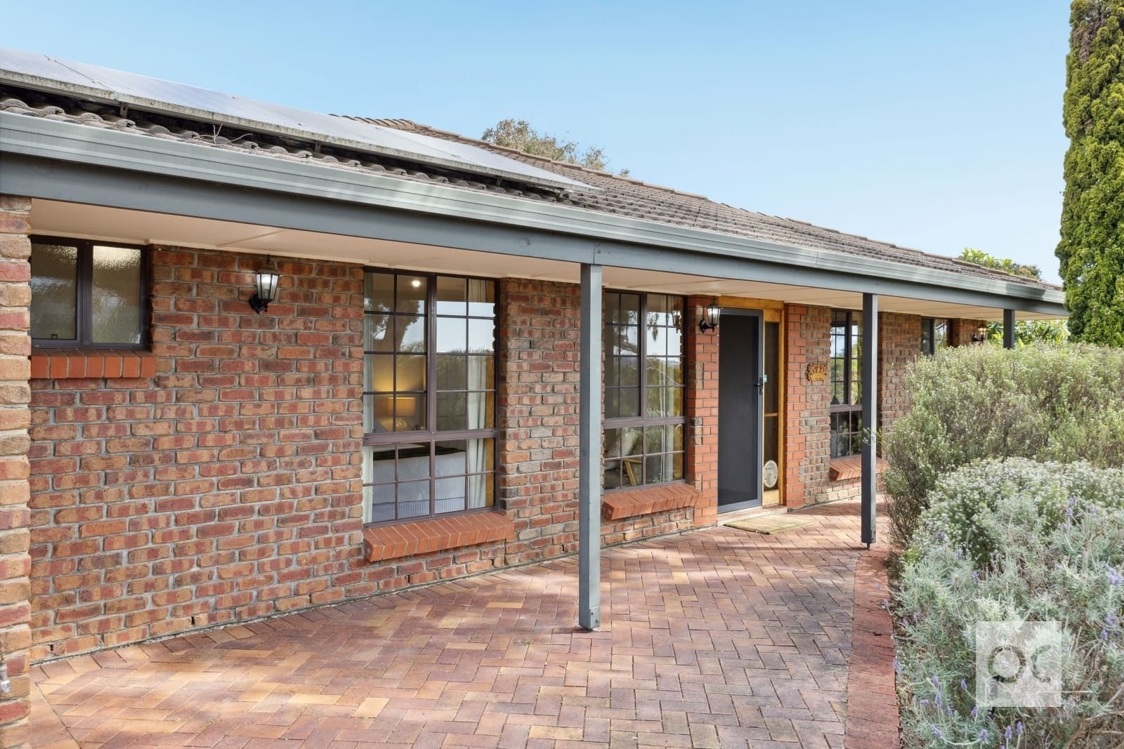 8 Sunnybanks Drive, Happy Valley - Image 1