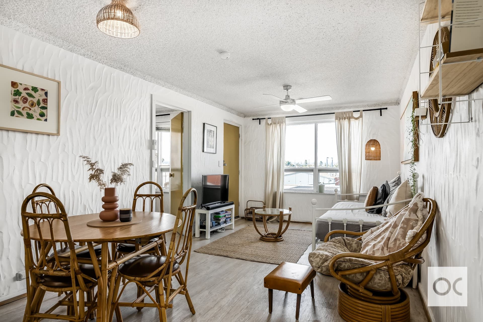 13/10-12 Gordon Street, Glenelg - Thumbnail 2
