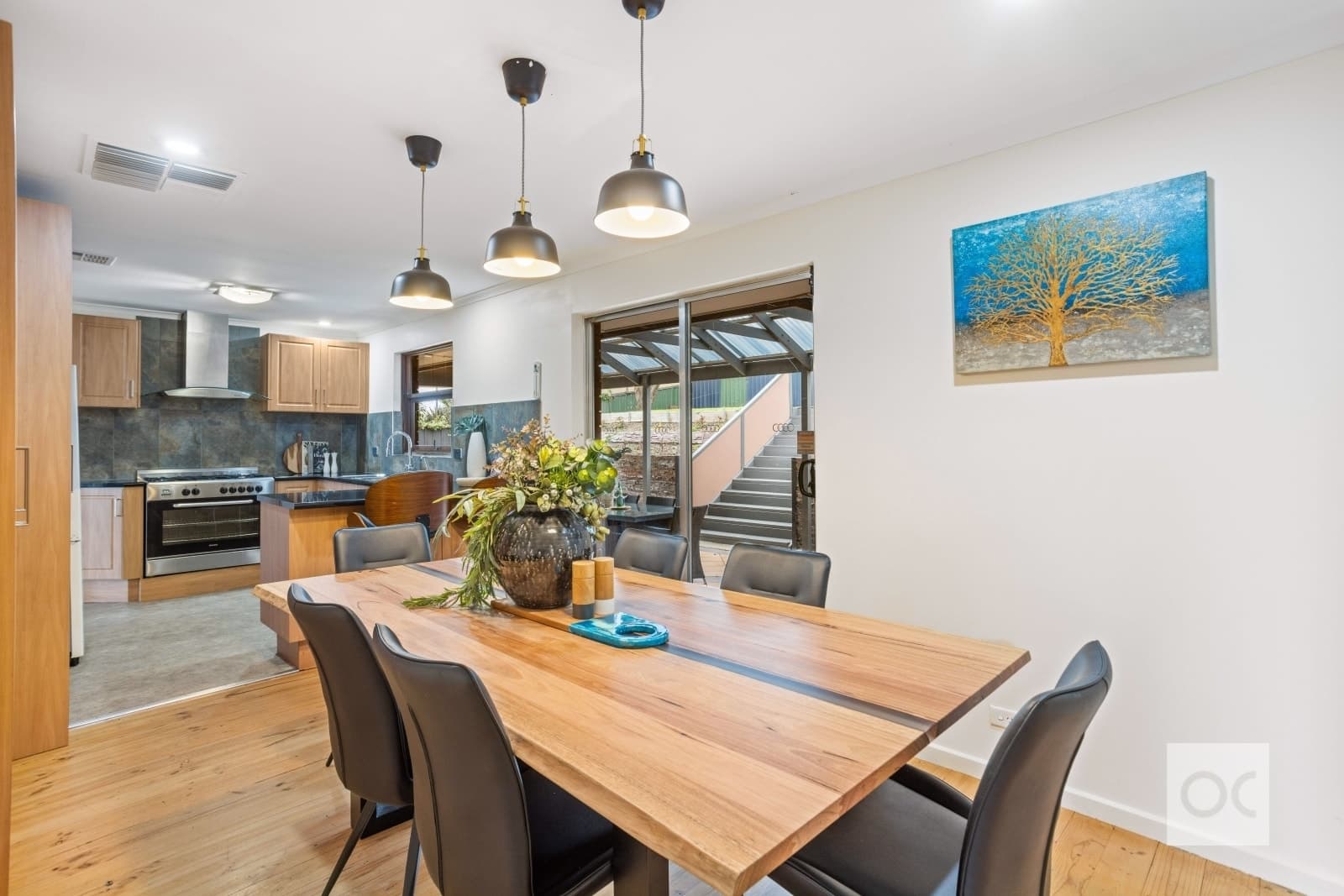 228 The Cove Road, Hallett Cove - Thumbnail 3