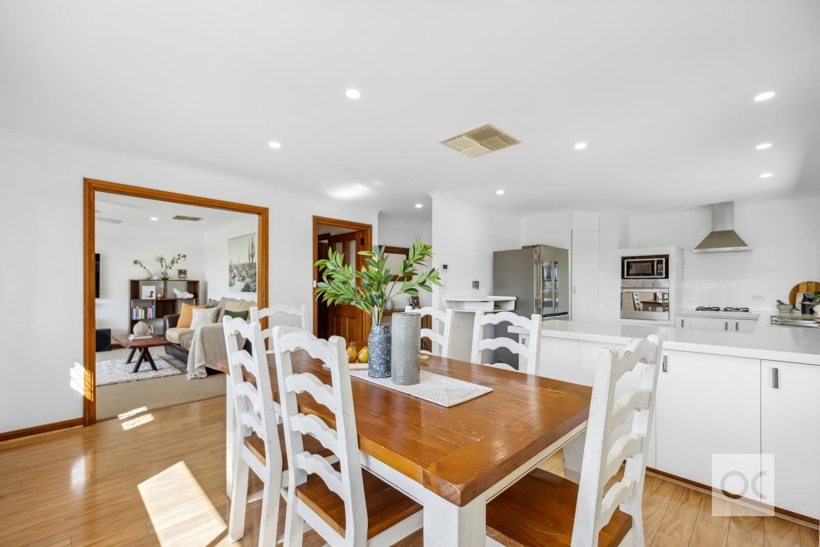 23 Sunnybanks Drive, Happy Valley - Thumbnail 2