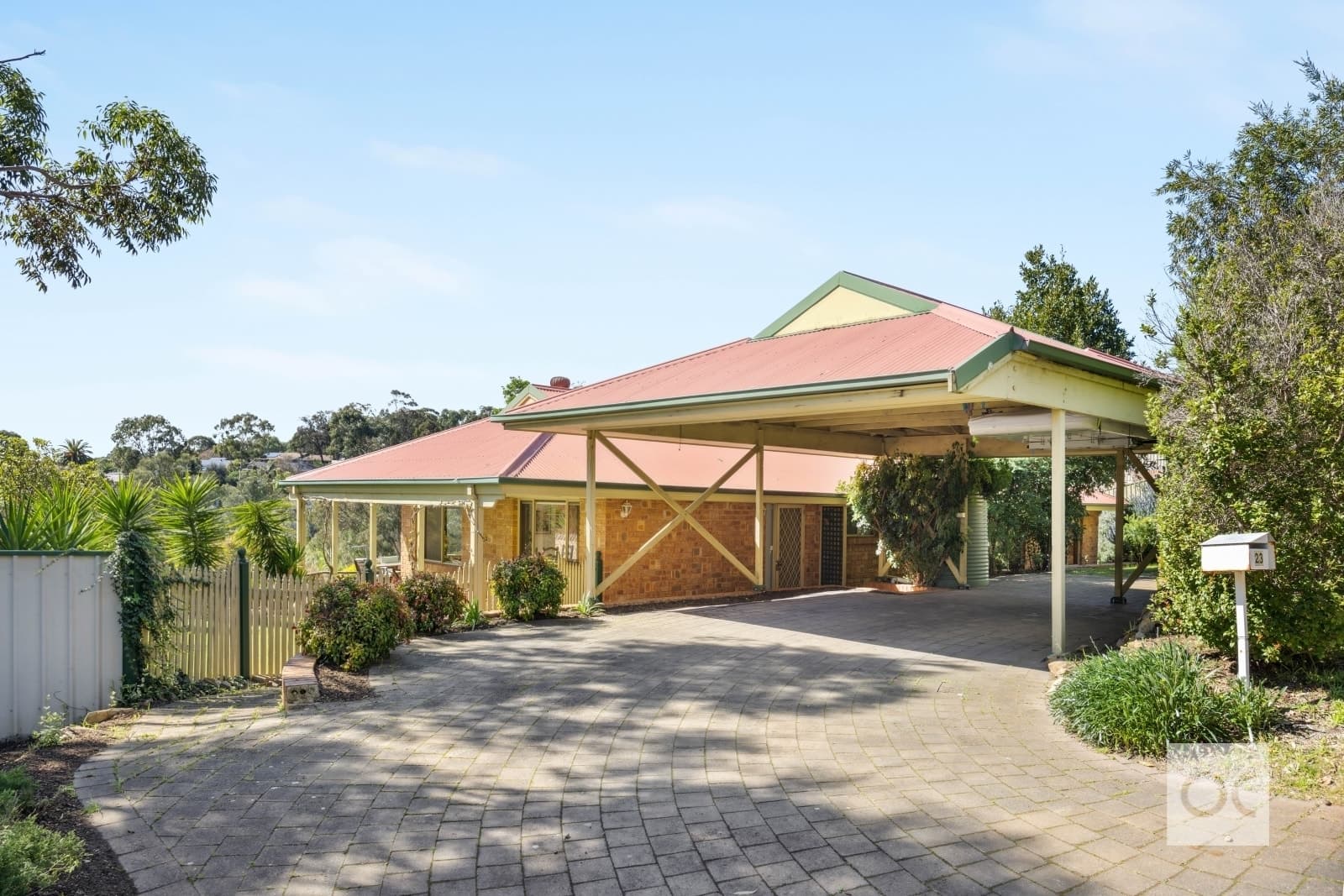 23 Sunnybanks Drive, Happy Valley - Thumbnail 3
