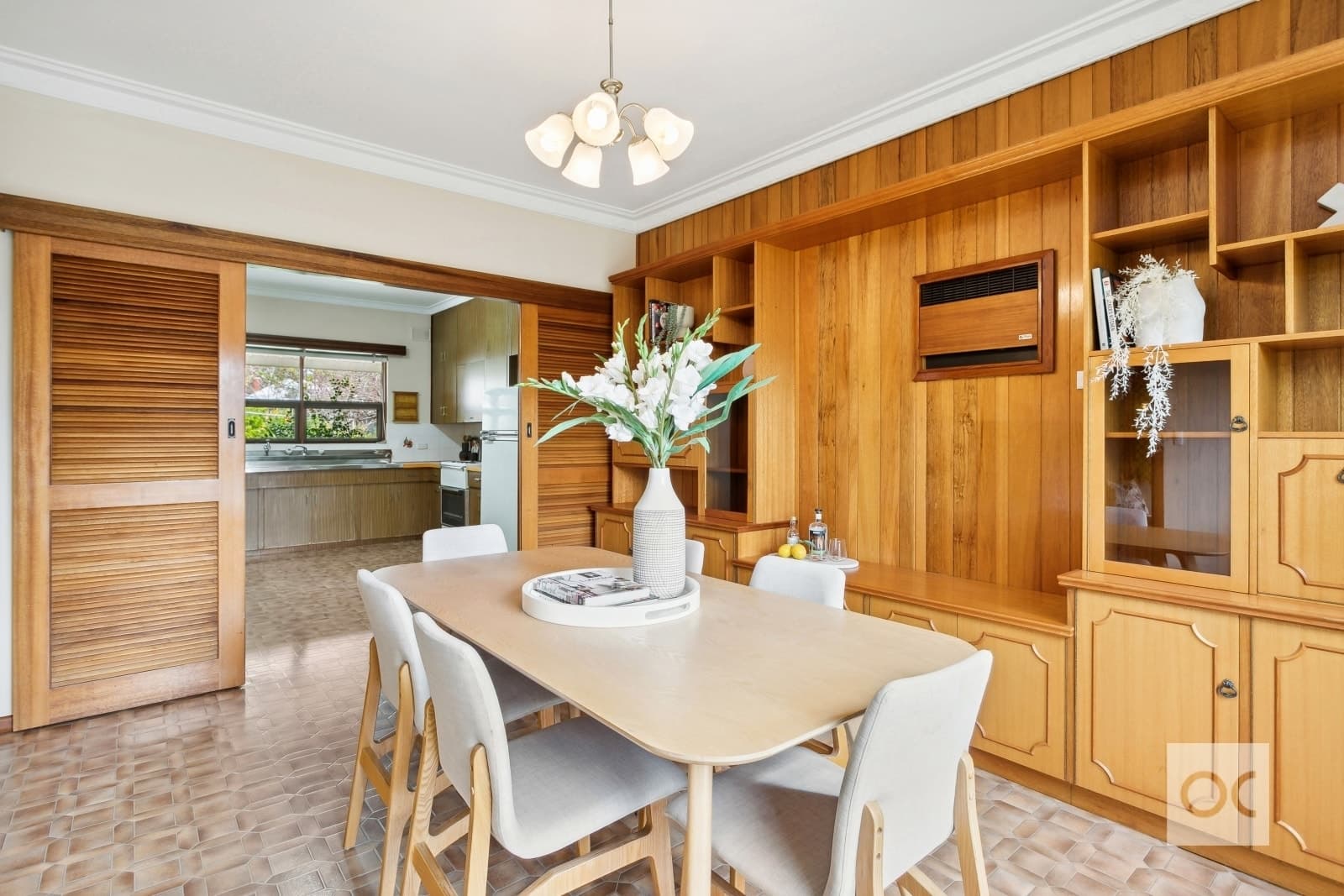 36 Halsbury Avenue, Kingswood - Thumbnail 8