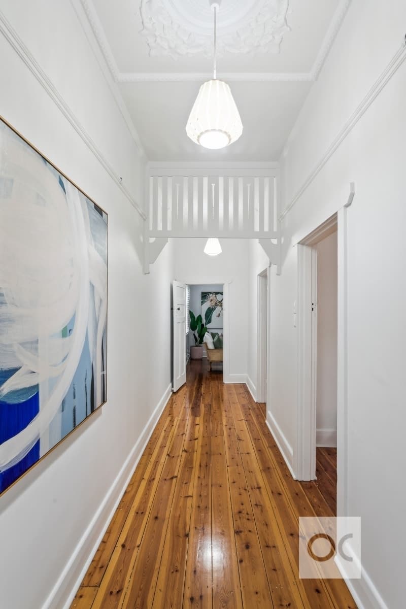 16 East Parade, Kingswood - Thumbnail 5