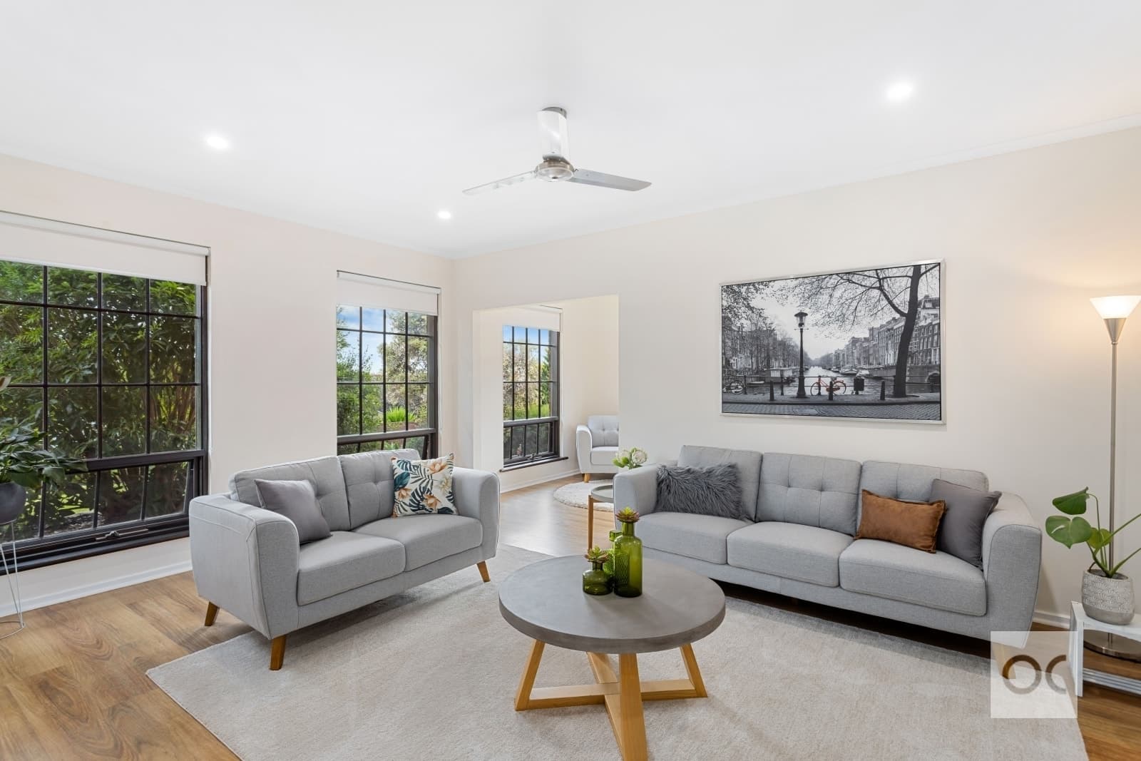10 Rogana Crescent, Hallett Cove - Image 1