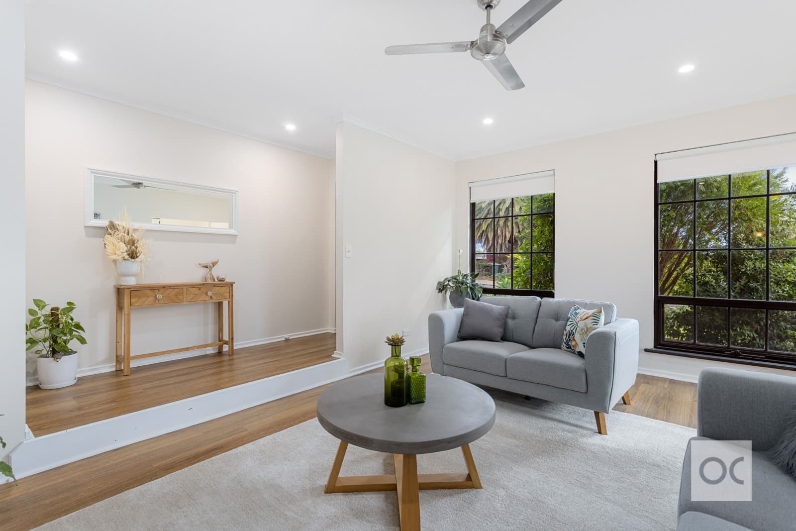 10 Rogana Crescent, Hallett Cove - Thumbnail 2
