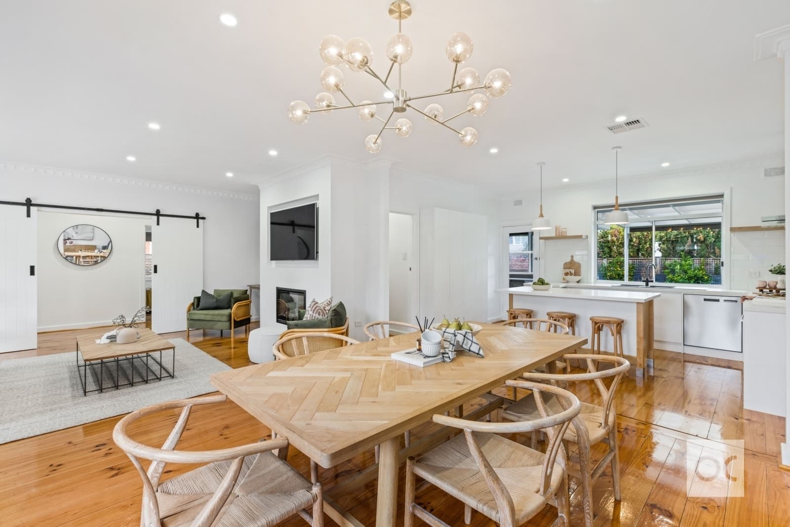 6 Hale Avenue, Hawthorn - Thumbnail 4