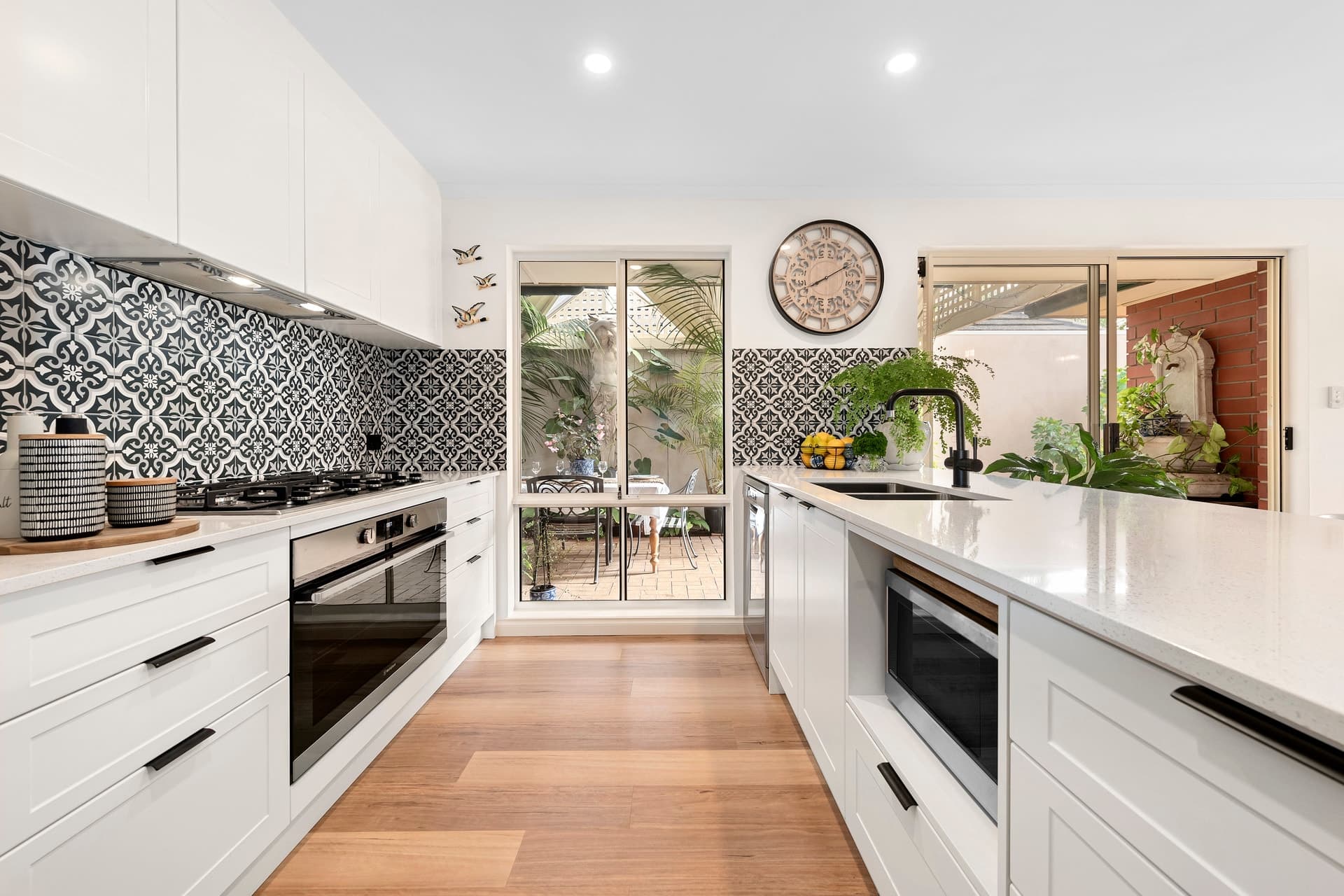 15 Hallett Boulevard, Allenby Gardens - Thumbnail 3