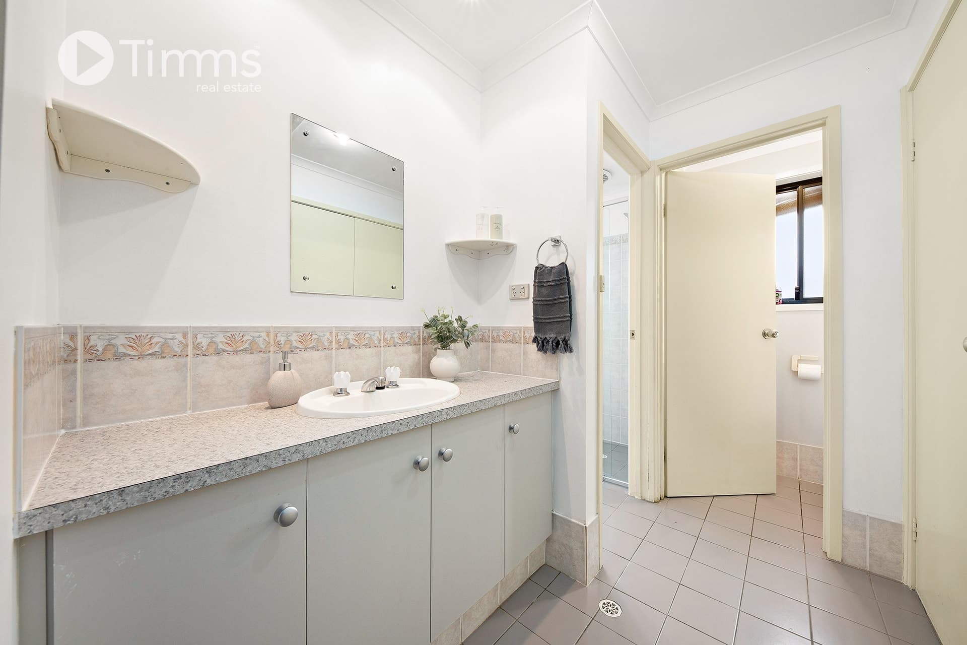 12 Padthaway Court, Woodcroft - Thumbnail 6