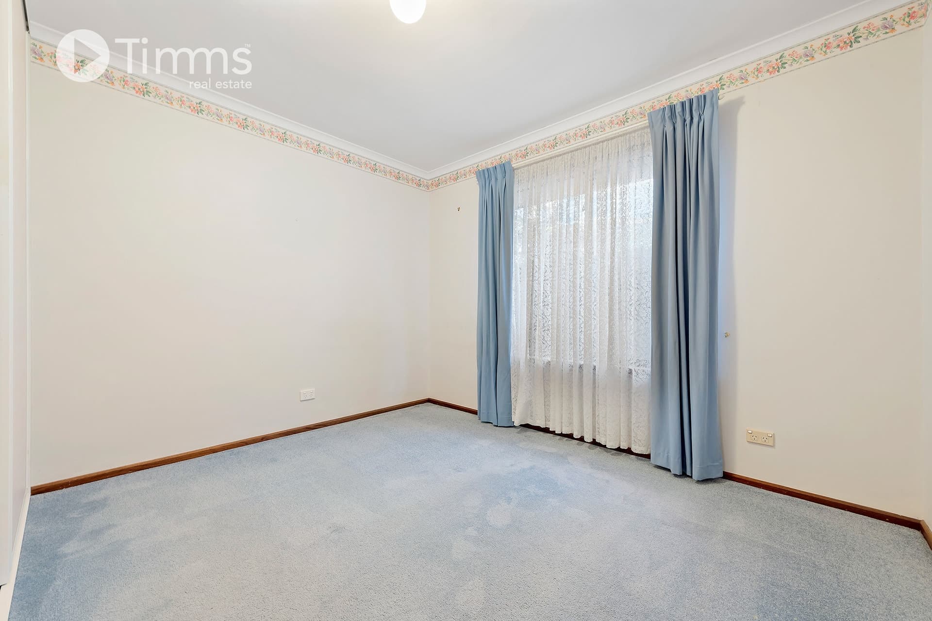 6 Seaspray Court, Seaford Rise - Thumbnail 6