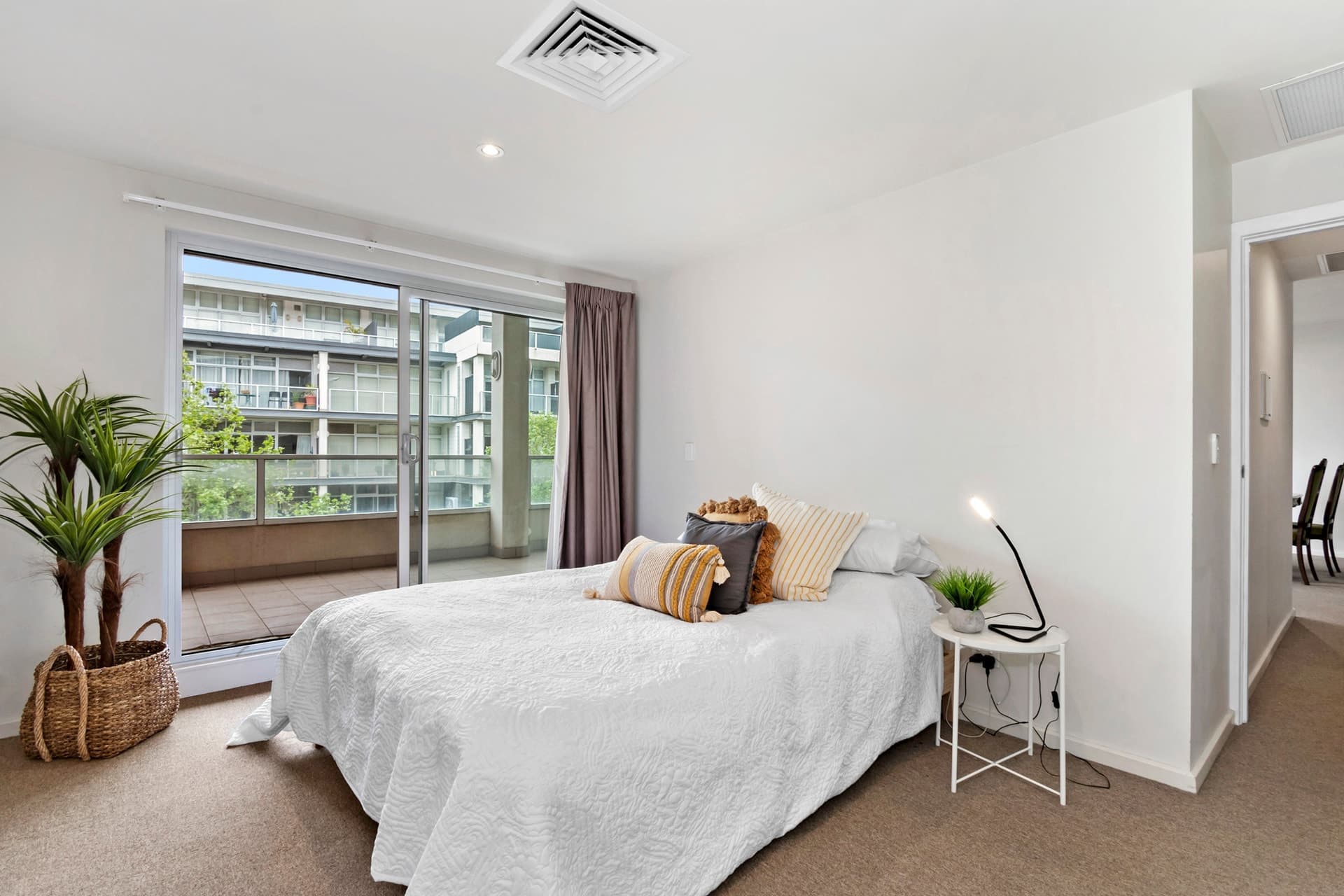313/12-14 Wirra Drive, New Port - Thumbnail 4
