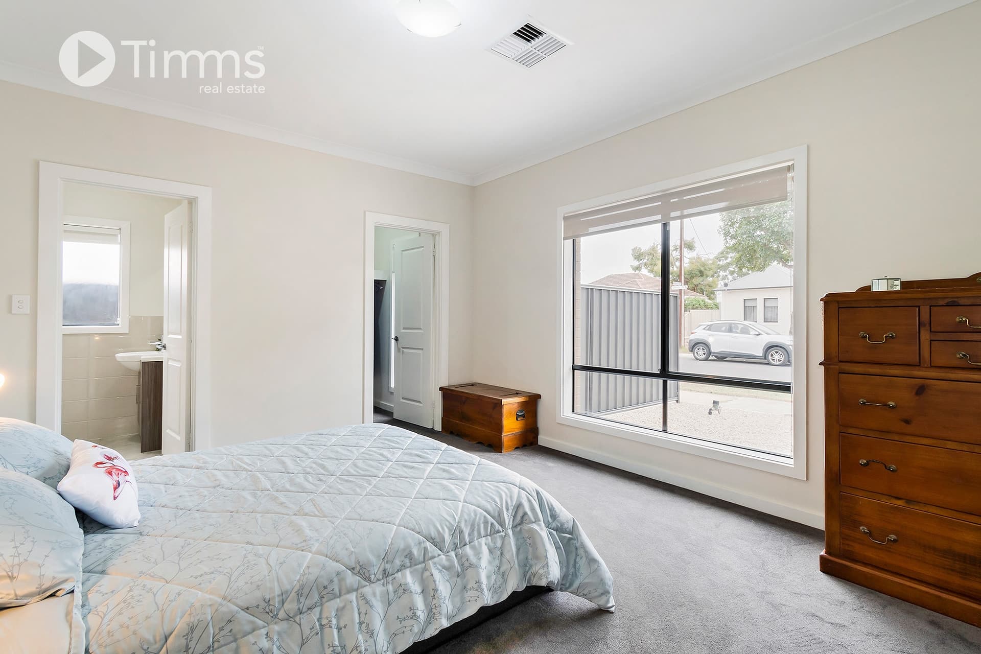 27 Shirley Avenue, Woodville West - Thumbnail 5