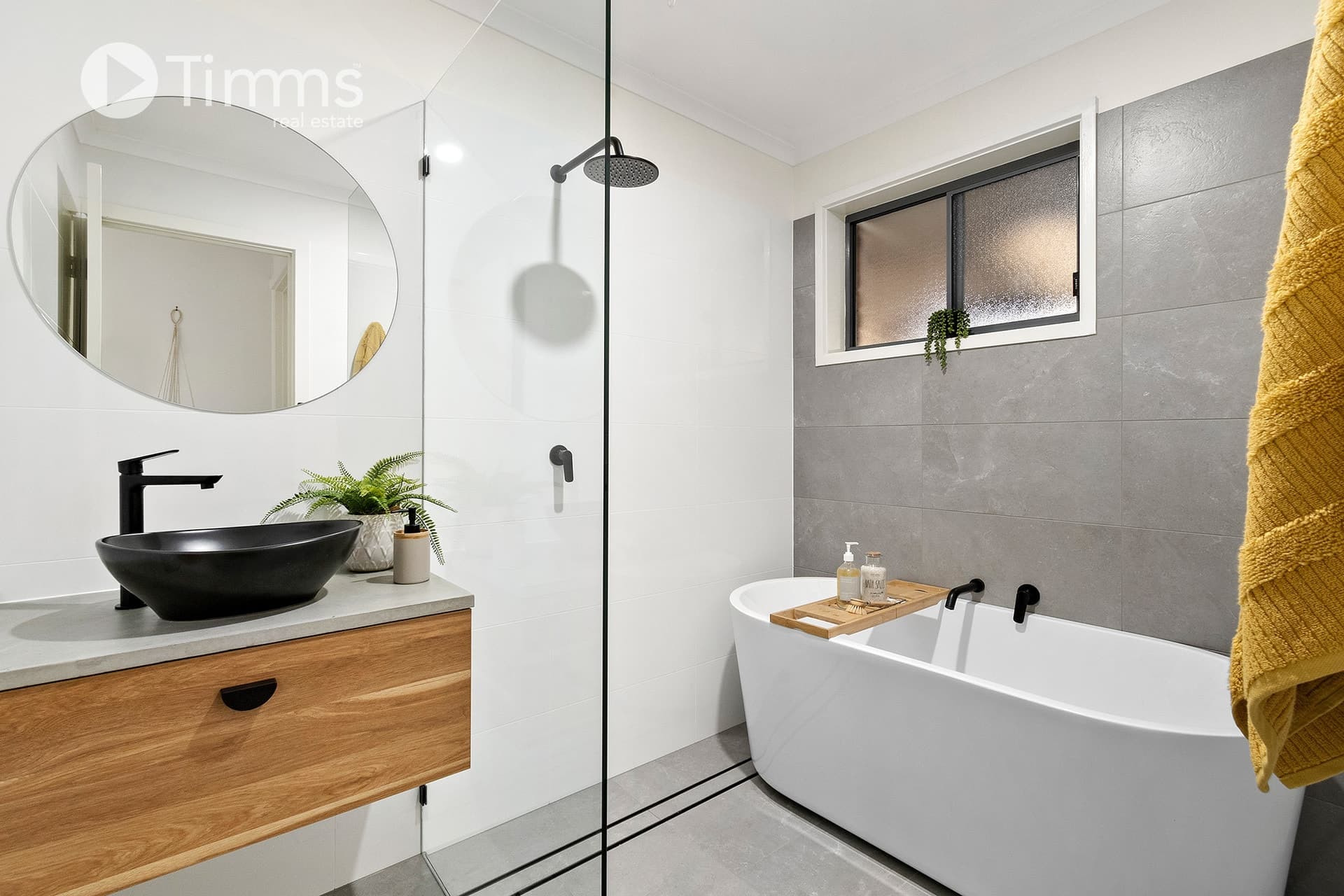 12 Blaxland Avenue, Woodcroft - Thumbnail 3