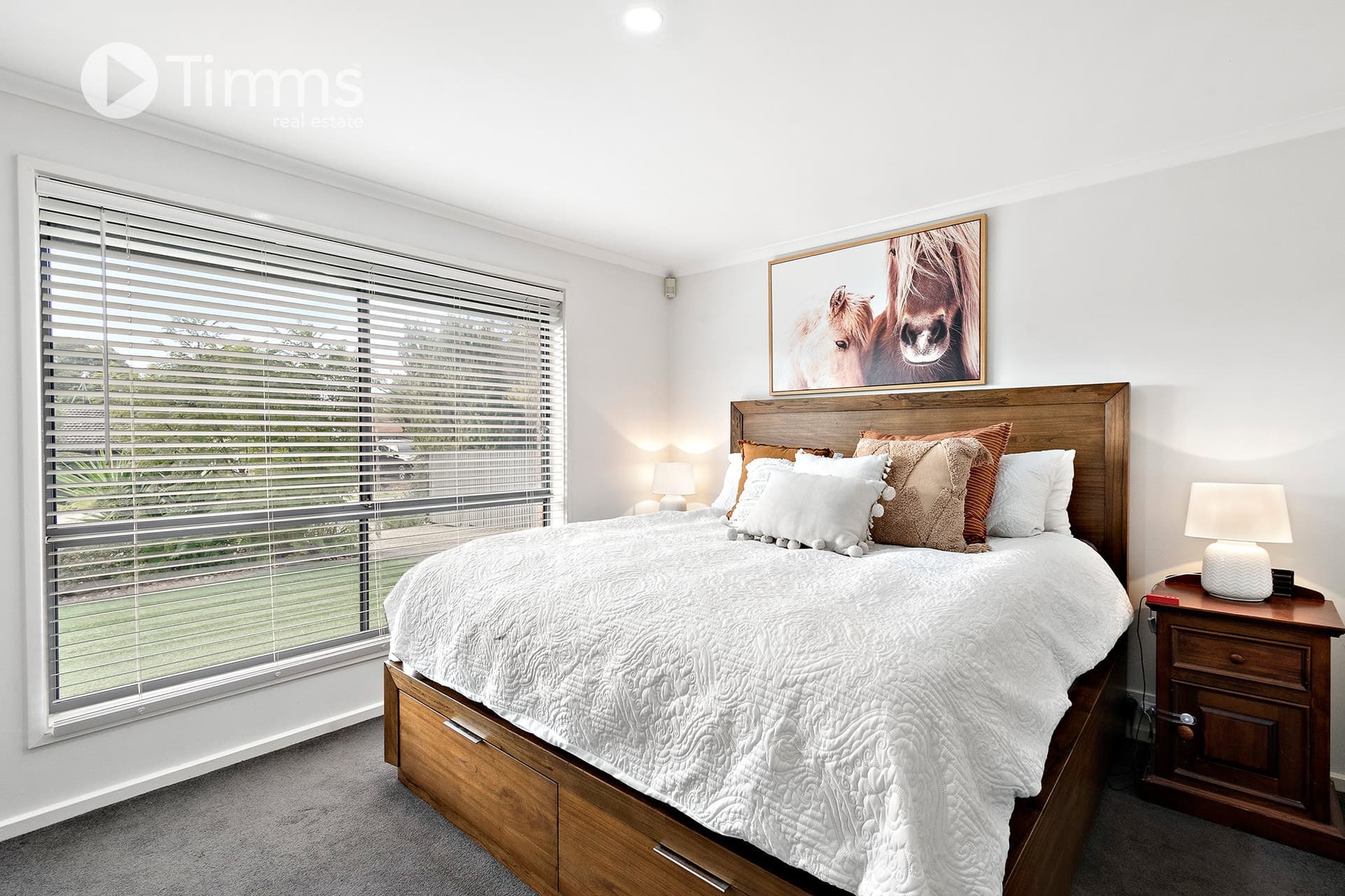12 Blaxland Avenue, Woodcroft - Thumbnail 7