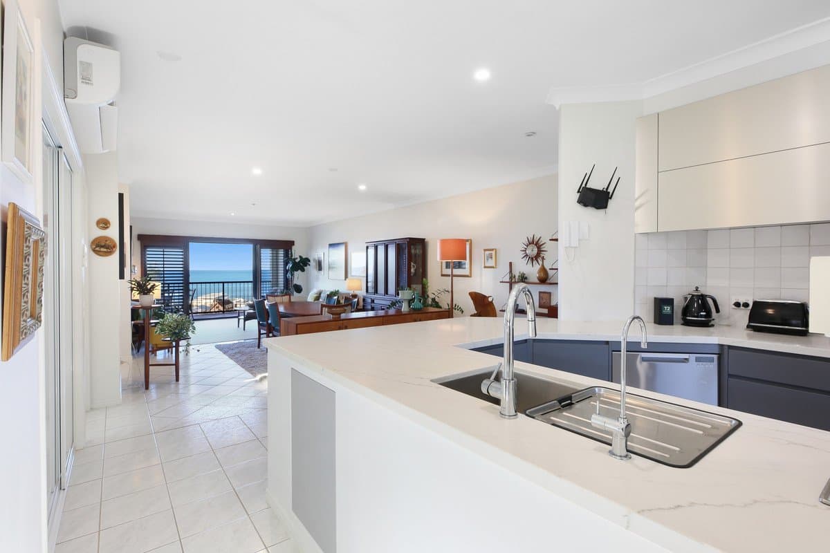 D21/1 Great Hall Drive, Miami QLD 4220, Miami - Thumbnail 6
