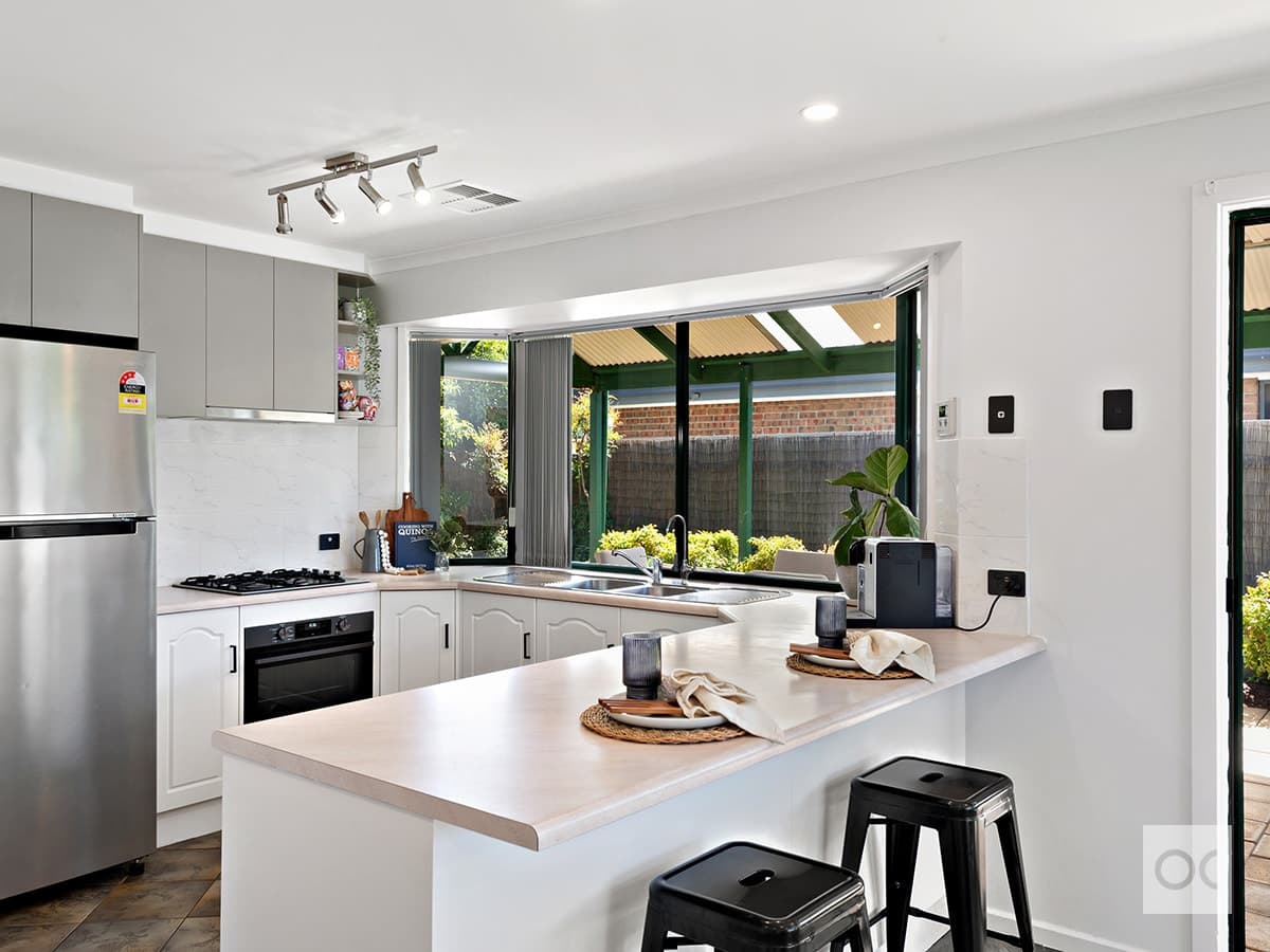 73 Investigator Drive, Woodcroft - Thumbnail 4