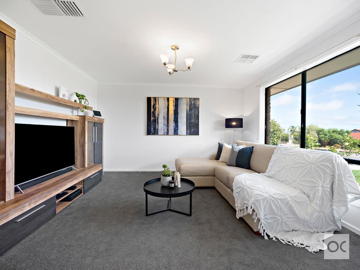 73 Investigator Drive, Woodcroft - Thumbnail 5