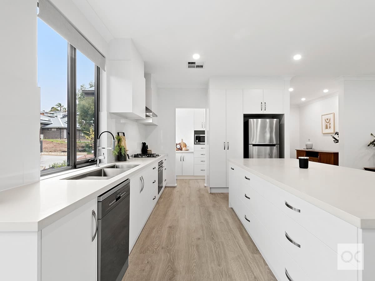 12 Kalev Court, Happy Valley - Thumbnail 3