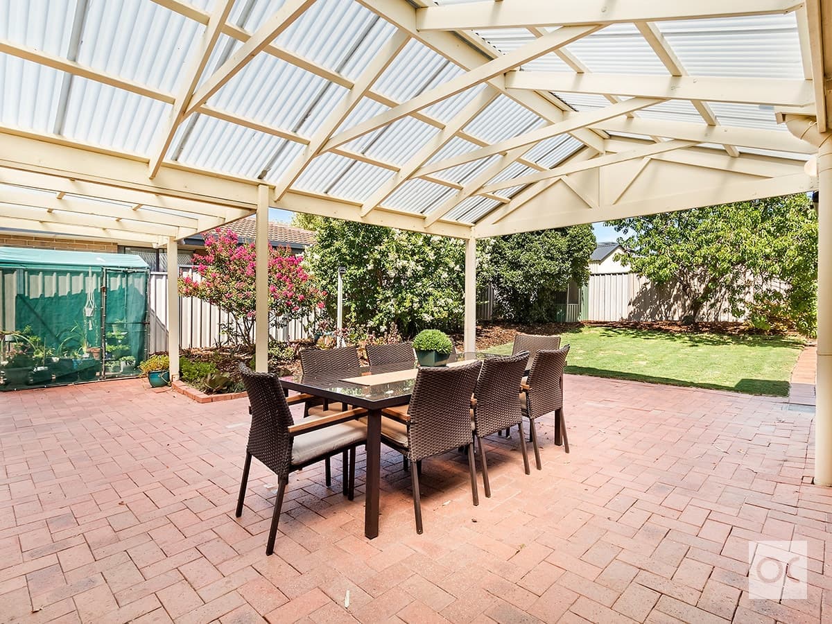 48 Sir James Hardy Way, Woodcroft - Thumbnail 6